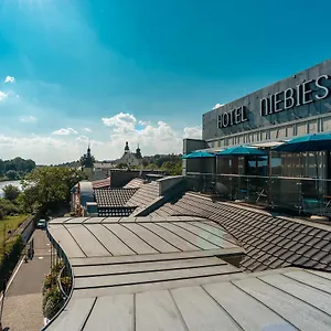 Отель Niebieski Art & *****
